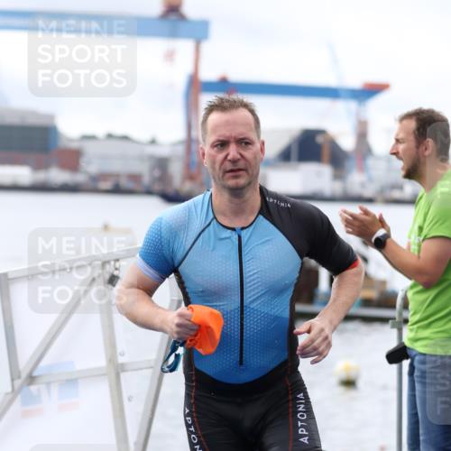 16.08.2026 - KN Förde Triathlon 2026 Antke Förster http://msf.ph/oto/9995576 16.08.2026 11:02:40 Schwimmen 397, 410, 315, 316, 357, 370, 388, 389 meine-sportfotos.de