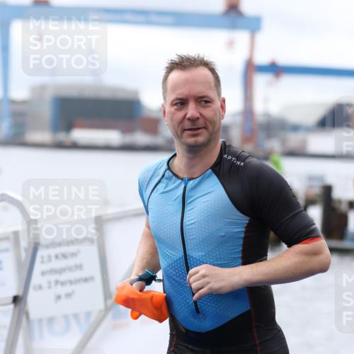 16.08.2026 - KN Förde Triathlon 2026 Antke Förster http://msf.ph/oto/9995577 16.08.2026 11:02:40 Schwimmen 397, 410, 315, 316, 357, 370, 388, 389 meine-sportfotos.de