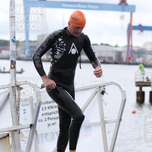 16.08.2026 - KN Förde Triathlon 2026 Antke Förster http://msf.ph/oto/9995585 16.08.2026 11:02:50 Schwimmen 316, 357, 397, 410, 315, 360, 370, 388, 389 meine-sportfotos.de