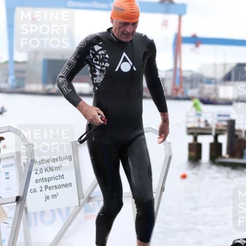 16.08.2026 - KN Förde Triathlon 2026 Antke Förster http://msf.ph/oto/9995586 16.08.2026 11:02:50 Schwimmen 316, 357, 397, 410, 315, 360, 370, 388, 389 meine-sportfotos.de