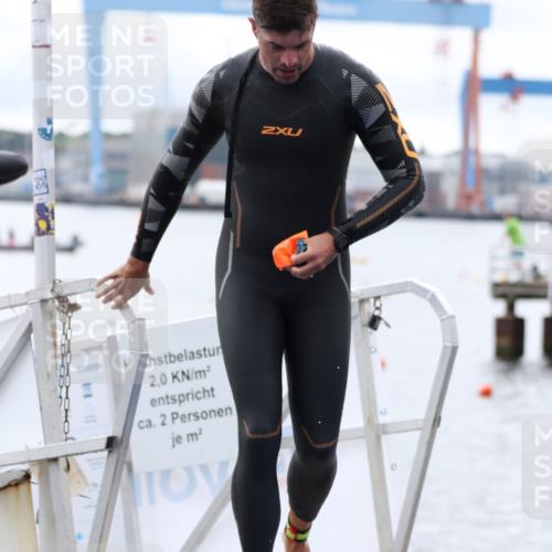 16.08.2026 - KN Förde Triathlon 2026 Antke Förster http://msf.ph/oto/9995592 16.08.2026 11:02:54 Schwimmen 315, 316, 357, 388, 397, 410, 360, 370, 388, 389 meine-sportfotos.de