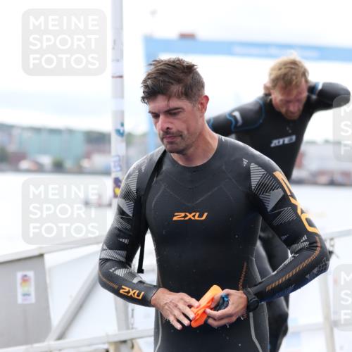 16.08.2026 - KN Förde Triathlon 2026 Antke Förster http://msf.ph/oto/9995594 16.08.2026 11:02:56 Schwimmen 315, 316, 357, 388, 397, 360, 370, 389 meine-sportfotos.de