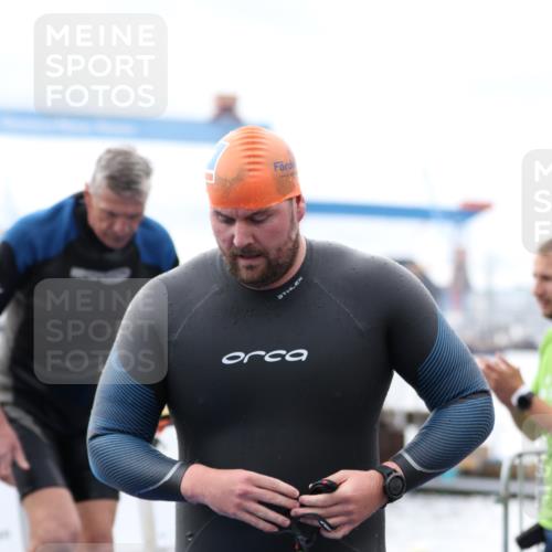 16.08.2026 - KN Förde Triathlon 2026 Antke Förster http://msf.ph/oto/9995608 16.08.2026 11:03:09 Schwimmen 315, 316, 357, 360, 370, 388, 389, 381 meine-sportfotos.de