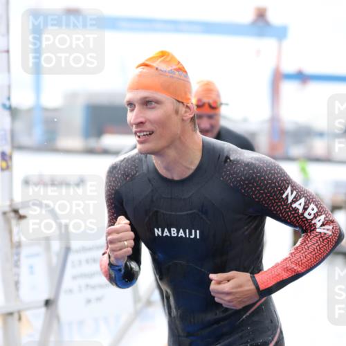 16.08.2026 - KN Förde Triathlon 2026 Antke Förster http://msf.ph/oto/9995652 16.08.2026 11:04:08 Schwimmen 398, 401, 403, 409, 412, 422, 334, 408, 411, 413 meine-sportfotos.de
