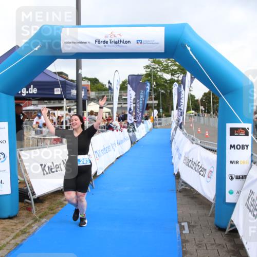 16.08.2026 - KN Förde Triathlon 2026 Markus Tischler http://msf.ph/oto/9995696 16.08.2026 11:04:25 Ziel 263, 263 meine-sportfotos.de