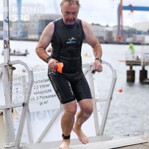 16.08.2026 - KN Förde Triathlon 2026 Antke Förster http://msf.ph/oto/9995697 16.08.2026 11:05:11 Schwimmen 374, 386, 407, 430, 393, 406, 432 meine-sportfotos.de