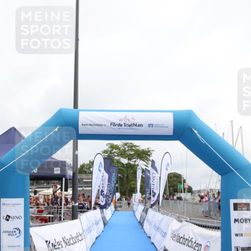 16.08.2026 - KN Förde Triathlon 2026 Markus Tischler http://msf.ph/oto/9995707 16.08.2026 11:10:40 Ziel  meine-sportfotos.de