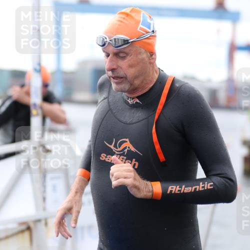 16.08.2026 - KN Förde Triathlon 2026 Antke Förster http://msf.ph/oto/9995734 16.08.2026 11:06:21 Schwimmen 400, 402, 803, 351, 396, 399 meine-sportfotos.de