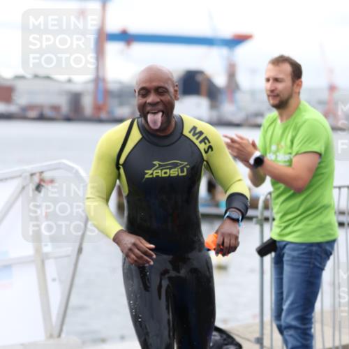 16.08.2026 - KN Förde Triathlon 2026 Antke Förster http://msf.ph/oto/9995753 16.08.2026 11:06:49 Schwimmen 351, 396, 399, 385, 416, 425, 435, 437, 801 meine-sportfotos.de