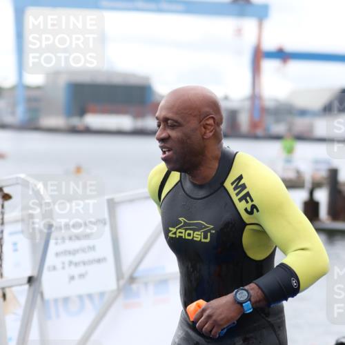 16.08.2026 - KN Förde Triathlon 2026 Antke Förster http://msf.ph/oto/9995756 16.08.2026 11:06:50 Schwimmen 351, 396, 399, 385, 416, 425, 435, 437, 801 meine-sportfotos.de