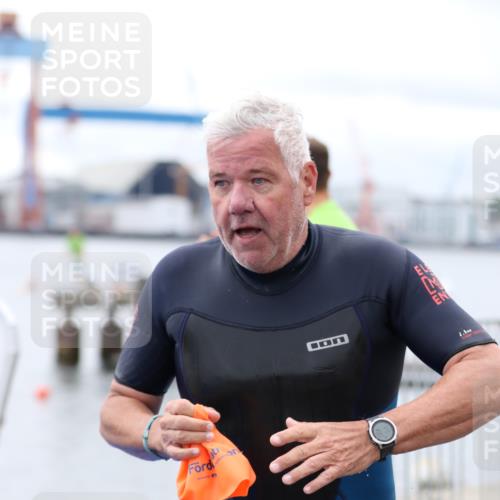 16.08.2026 - KN Förde Triathlon 2026 Antke Förster http://msf.ph/oto/9995780 16.08.2026 11:07:14 Schwimmen 385, 416, 425, 435, 437, 801, 378, 404, 802 meine-sportfotos.de