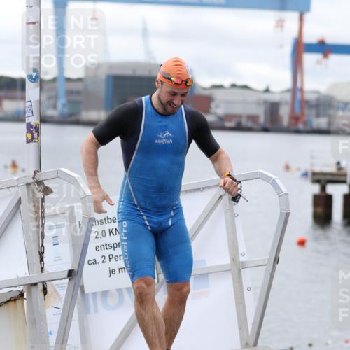 16.08.2026 - KN Förde Triathlon 2026 Antke Förster http://msf.ph/oto/9995793 16.08.2026 11:07:26 Schwimmen 378, 385, 404, 416, 425, 435, 437, 801, 802, 417, 427 meine-sportfotos.de