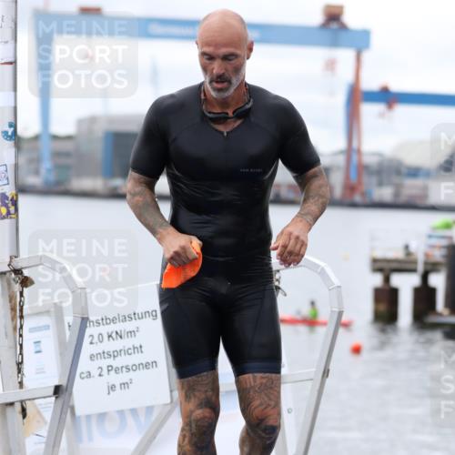 16.08.2026 - KN Förde Triathlon 2026 Antke Förster http://msf.ph/oto/9995813 16.08.2026 11:07:55 Schwimmen 414, 417, 427 meine-sportfotos.de