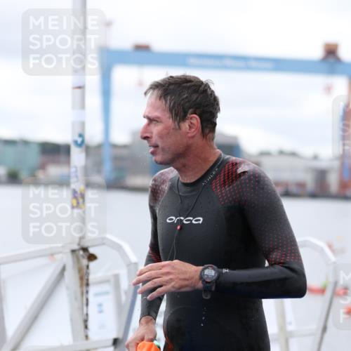 16.08.2026 - KN Förde Triathlon 2026 Antke Förster http://msf.ph/oto/9995822 16.08.2026 11:08:31 Schwimmen 428, 429 meine-sportfotos.de