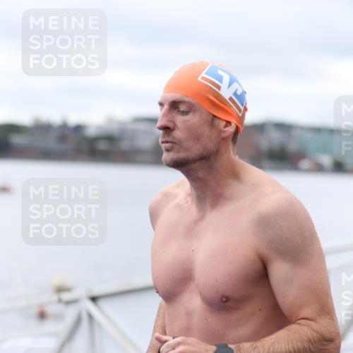16.08.2026 - KN Förde Triathlon 2026 Antke Förster http://msf.ph/oto/9995866 16.08.2026 11:11:25 Schwimmen 424, 426, 439 meine-sportfotos.de