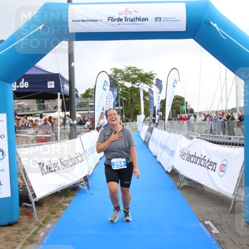 16.08.2026 - KN Förde Triathlon 2026 Markus Tischler http://msf.ph/oto/9995890 16.08.2026 11:13:35 Ziel 256, 256 meine-sportfotos.de