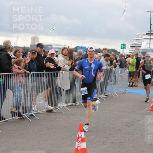 16.08.2026 - KN Förde Triathlon 2026 Markus Tischler http://msf.ph/oto/9995903 16.08.2026 11:47:49 Ziel  meine-sportfotos.de