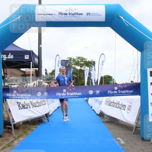 16.08.2026 - KN Förde Triathlon 2026 Markus Tischler http://msf.ph/oto/9995915 16.08.2026 11:49:31 Ziel 307, 307 meine-sportfotos.de