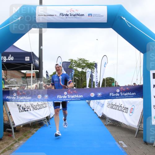16.08.2026 - KN Förde Triathlon 2026 Markus Tischler http://msf.ph/oto/9995920 16.08.2026 11:49:31 Ziel 307, 307 meine-sportfotos.de