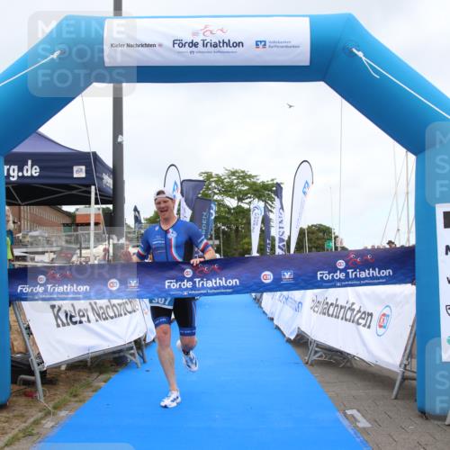 16.08.2026 - KN Förde Triathlon 2026 Markus Tischler http://msf.ph/oto/9995921 16.08.2026 11:49:31 Ziel 307, 307 meine-sportfotos.de