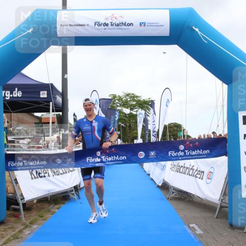 16.08.2026 - KN Förde Triathlon 2026 Markus Tischler http://msf.ph/oto/9995922 16.08.2026 11:49:31 Ziel 307, 307 meine-sportfotos.de