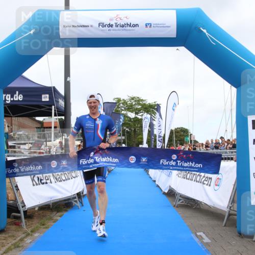 16.08.2026 - KN Förde Triathlon 2026 Markus Tischler http://msf.ph/oto/9995923 16.08.2026 11:49:31 Ziel 307, 307 meine-sportfotos.de