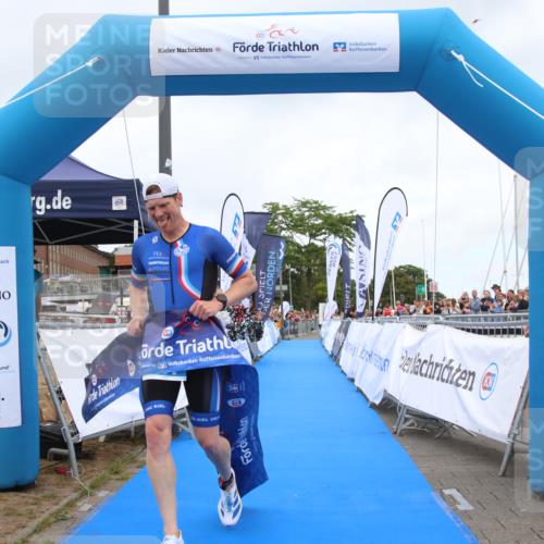 16.08.2026 - KN Förde Triathlon 2026 Markus Tischler http://msf.ph/oto/9995928 16.08.2026 11:49:32 Ziel 307, 307 meine-sportfotos.de