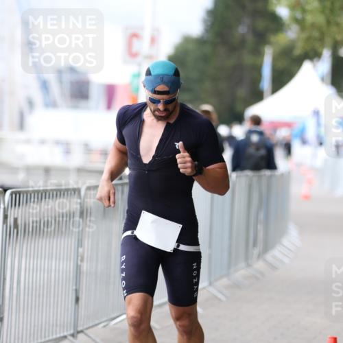 16.08.2026 - KN Förde Triathlon 2026 Antke Förster http://msf.ph/oto/9995976 16.08.2026 11:37:24 Laufen  meine-sportfotos.de