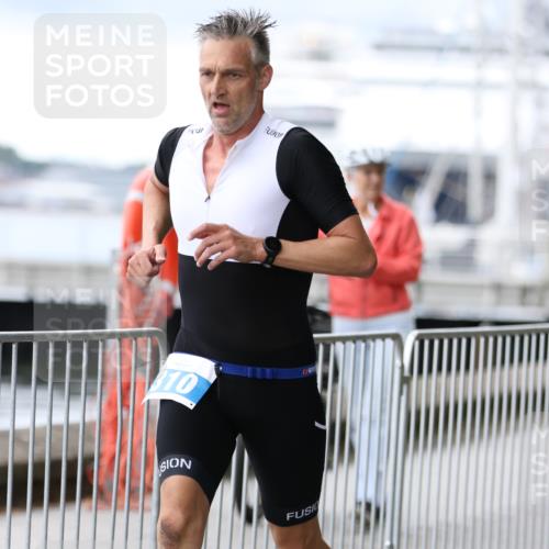16.08.2026 - KN Förde Triathlon 2026 Antke Förster http://msf.ph/oto/9996032 16.08.2026 11:41:21 Laufen  meine-sportfotos.de