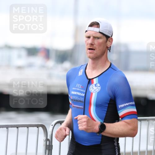 16.08.2026 - KN Förde Triathlon 2026 Antke Förster http://msf.ph/oto/9996041 16.08.2026 11:41:43 Laufen  meine-sportfotos.de