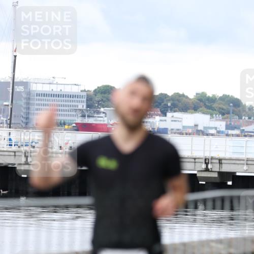 16.08.2026 - KN Förde Triathlon 2026 Antke Förster http://msf.ph/oto/9996062 16.08.2026 11:42:25 Laufen  meine-sportfotos.de