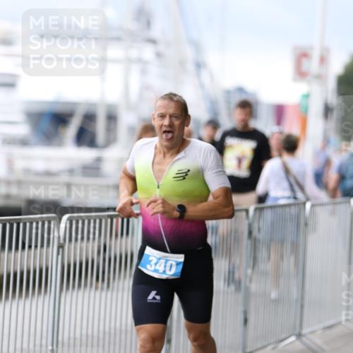 16.08.2026 - KN Förde Triathlon 2026 Antke Förster http://msf.ph/oto/9996077 16.08.2026 11:43:03 Laufen  meine-sportfotos.de