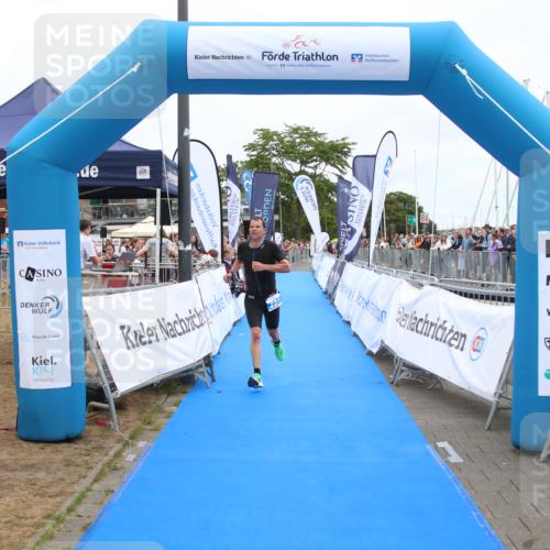 16.08.2026 - KN Förde Triathlon 2026 Markus Tischler http://msf.ph/oto/9996087 16.08.2026 11:53:50 Ziel 221, 221 meine-sportfotos.de