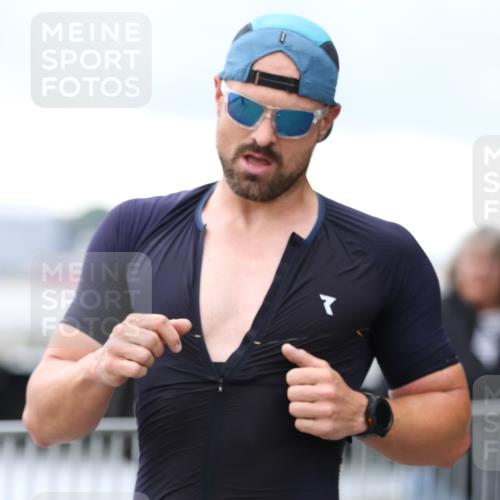16.08.2026 - KN Förde Triathlon 2026 Antke Förster http://msf.ph/oto/9996142 16.08.2026 11:45:08 Laufen  meine-sportfotos.de