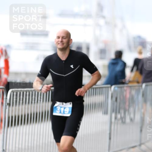 16.08.2026 - KN Förde Triathlon 2026 Antke Förster http://msf.ph/oto/9996159 16.08.2026 11:45:56 Laufen  meine-sportfotos.de