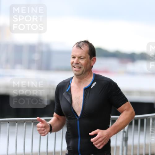 16.08.2026 - KN Förde Triathlon 2026 Antke Förster http://msf.ph/oto/9996177 16.08.2026 11:46:17 Laufen  meine-sportfotos.de