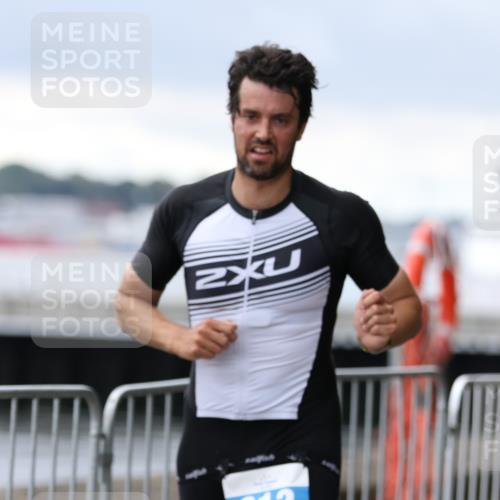 16.08.2026 - KN Förde Triathlon 2026 Antke Förster http://msf.ph/oto/9996184 16.08.2026 11:46:22 Laufen  meine-sportfotos.de