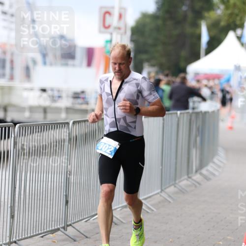 16.08.2026 - KN Förde Triathlon 2026 Antke Förster http://msf.ph/oto/9996188 16.08.2026 11:46:27 Laufen  meine-sportfotos.de