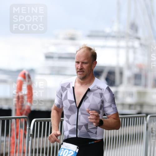 16.08.2026 - KN Förde Triathlon 2026 Antke Förster http://msf.ph/oto/9996190 16.08.2026 11:46:29 Laufen  meine-sportfotos.de