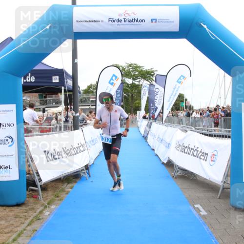 16.08.2026 - KN Förde Triathlon 2026 Markus Tischler http://msf.ph/oto/9996230 16.08.2026 11:55:08 Ziel 317, 317 meine-sportfotos.de
