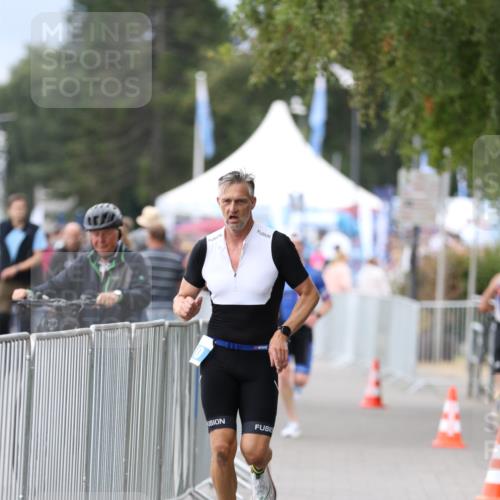 16.08.2026 - KN Förde Triathlon 2026 Antke Förster http://msf.ph/oto/9996238 16.08.2026 11:48:32 Laufen  meine-sportfotos.de