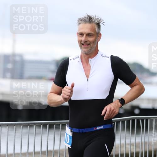 16.08.2026 - KN Förde Triathlon 2026 Antke Förster http://msf.ph/oto/9996244 16.08.2026 11:48:37 Laufen  meine-sportfotos.de