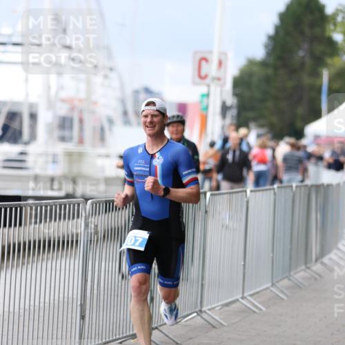 16.08.2026 - KN Förde Triathlon 2026 Antke Förster http://msf.ph/oto/9996247 16.08.2026 11:48:40 Laufen  meine-sportfotos.de