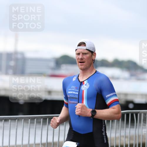 16.08.2026 - KN Förde Triathlon 2026 Antke Förster http://msf.ph/oto/9996250 16.08.2026 11:48:43 Laufen  meine-sportfotos.de