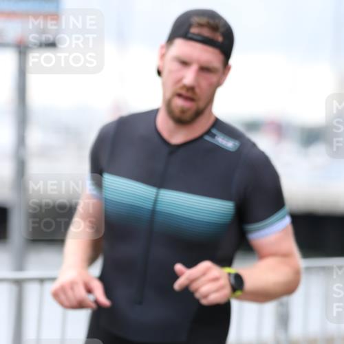 16.08.2026 - KN Förde Triathlon 2026 Antke Förster http://msf.ph/oto/9996301 16.08.2026 11:49:34 Laufen  meine-sportfotos.de