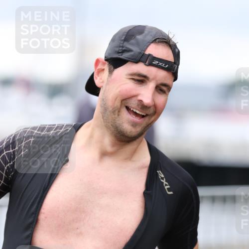 16.08.2026 - KN Förde Triathlon 2026 Antke Förster http://msf.ph/oto/9996310 16.08.2026 11:49:44 Laufen  meine-sportfotos.de