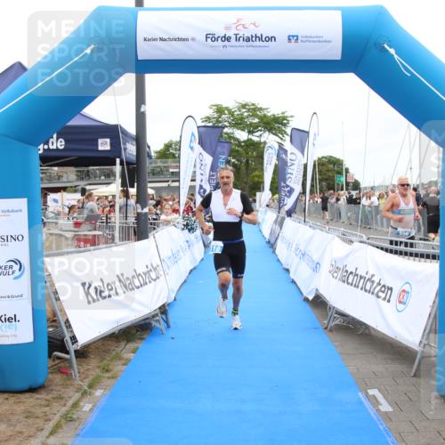 16.08.2026 - KN Förde Triathlon 2026 Markus Tischler http://msf.ph/oto/9996317 16.08.2026 11:56:49 Ziel 310, 323, 441, 310, 323, 441 meine-sportfotos.de