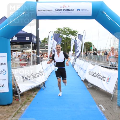 16.08.2026 - KN Förde Triathlon 2026 Markus Tischler http://msf.ph/oto/9996331 16.08.2026 11:56:49 Ziel 310, 323, 441, 310, 323, 441 meine-sportfotos.de
