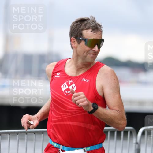 16.08.2026 - KN Förde Triathlon 2026 Antke Förster http://msf.ph/oto/9996333 16.08.2026 11:50:16 Laufen  meine-sportfotos.de