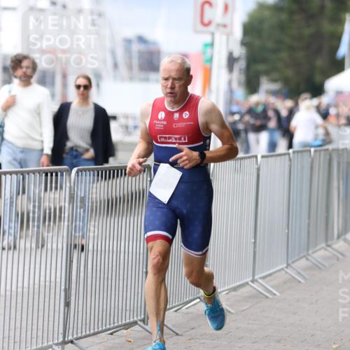 16.08.2026 - KN Förde Triathlon 2026 Antke Förster http://msf.ph/oto/9996337 16.08.2026 11:50:18 Laufen  meine-sportfotos.de